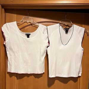 Women's White Sleeveless Tops